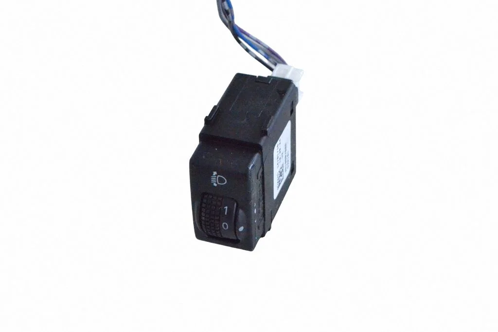 Headlight level height control switch 25190BV80A