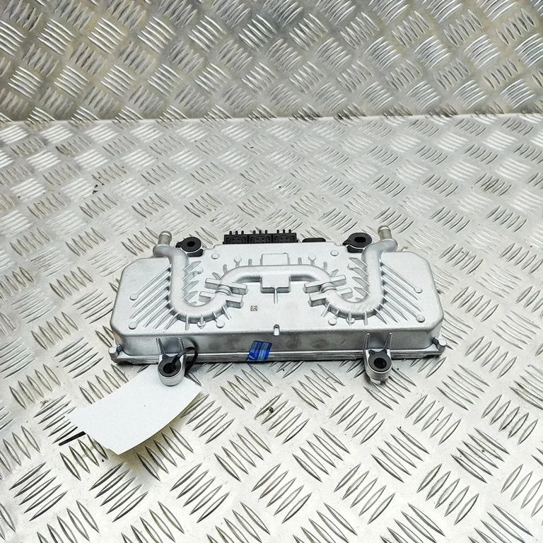 Strāvas izlīdzināšanas relejs – BMW X7 G07 (2018-)