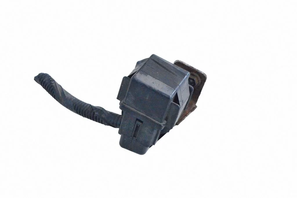 Cits relejs E6053