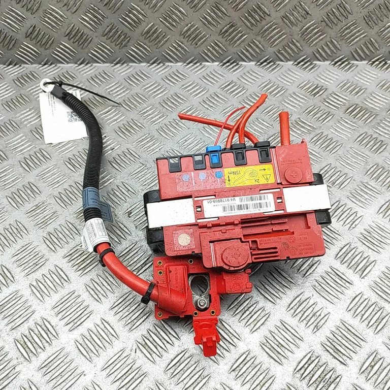 Current control relay – BMW X5 E70 (2006-2013)