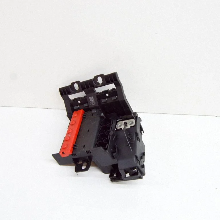 Current control relay 6817771