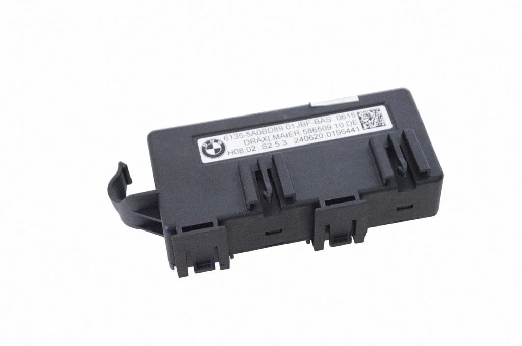 Current control relay – BMW 1 Series F40 (2019-2023)