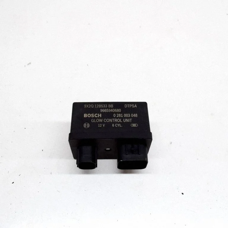 Kvēlsveču priekšuzsildes relejs 9X2Q12B533BB