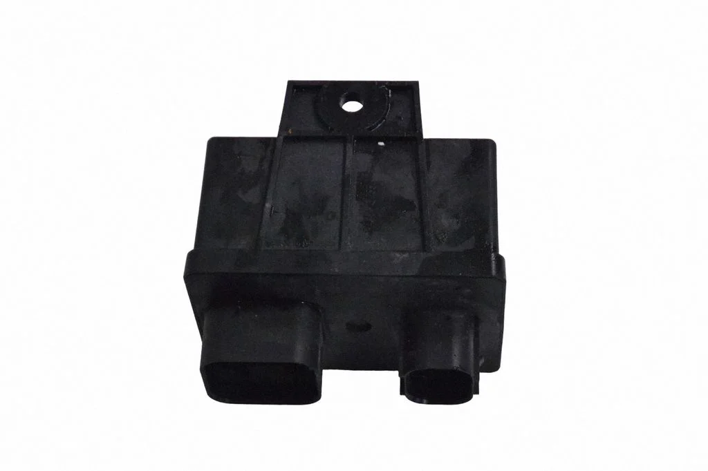 Kvēlsveču priekšuzsildes relejs 0281003065