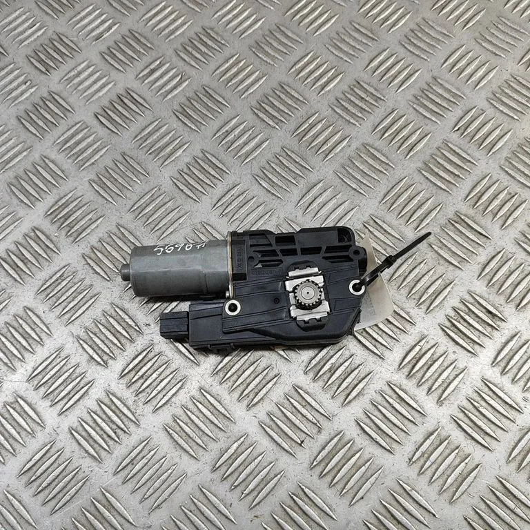 Sunroof motor/actuator – Mercedes-Benz GLE-Class W167 (2019-)