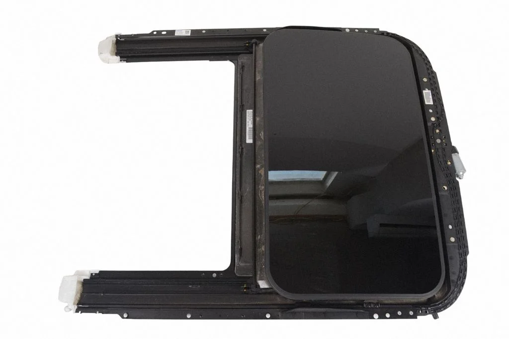 Katuseluugi komplekt – Audi A7 S7 4G (2011-2017)