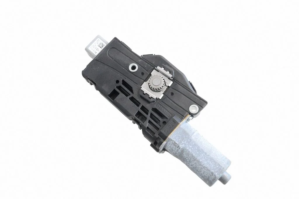 Katuseluugi mootor/ajam HY3253508BA