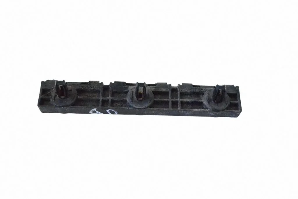 Sill supporting ledge 100369100B