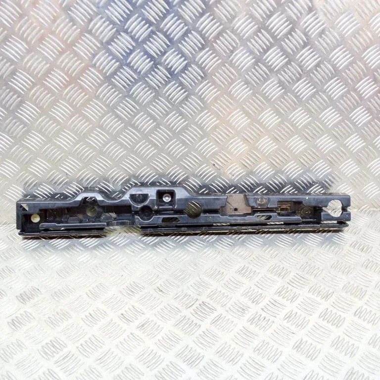 Sill supporting ledge – BMW 5 Series G30 G31 G38 (2016-)
