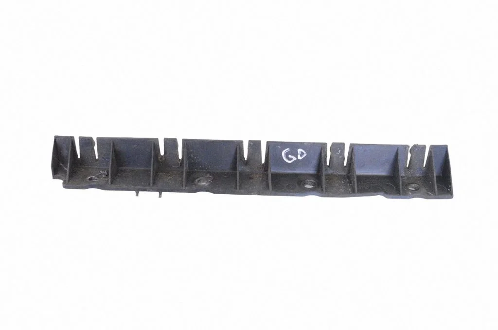 Sill supporting ledge 5W83290A04A