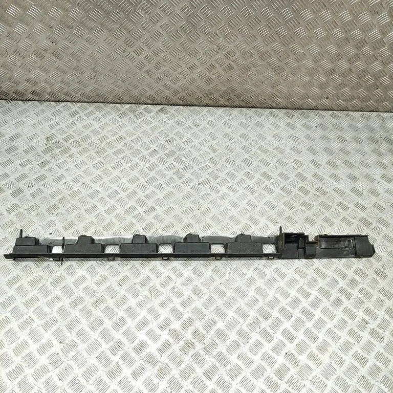 Sliekšņa pastiprinājums C8C9AT8403
