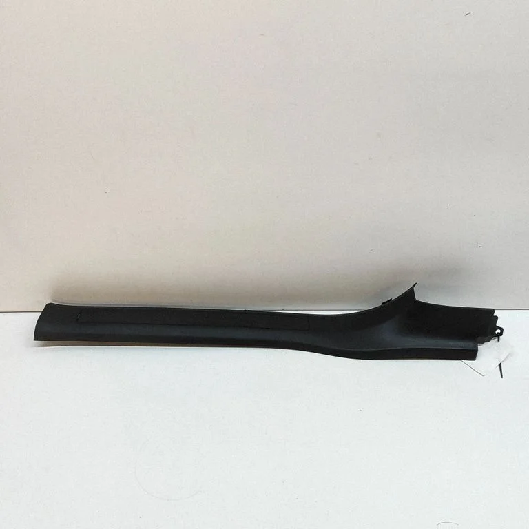 Front sill trim cover 149649100A