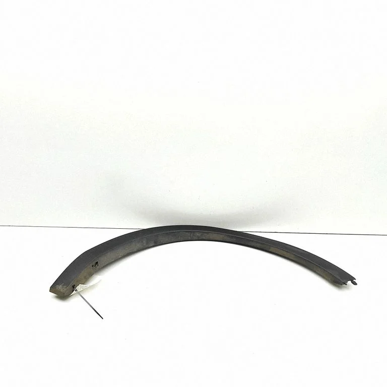 Rear arch trim 32314917