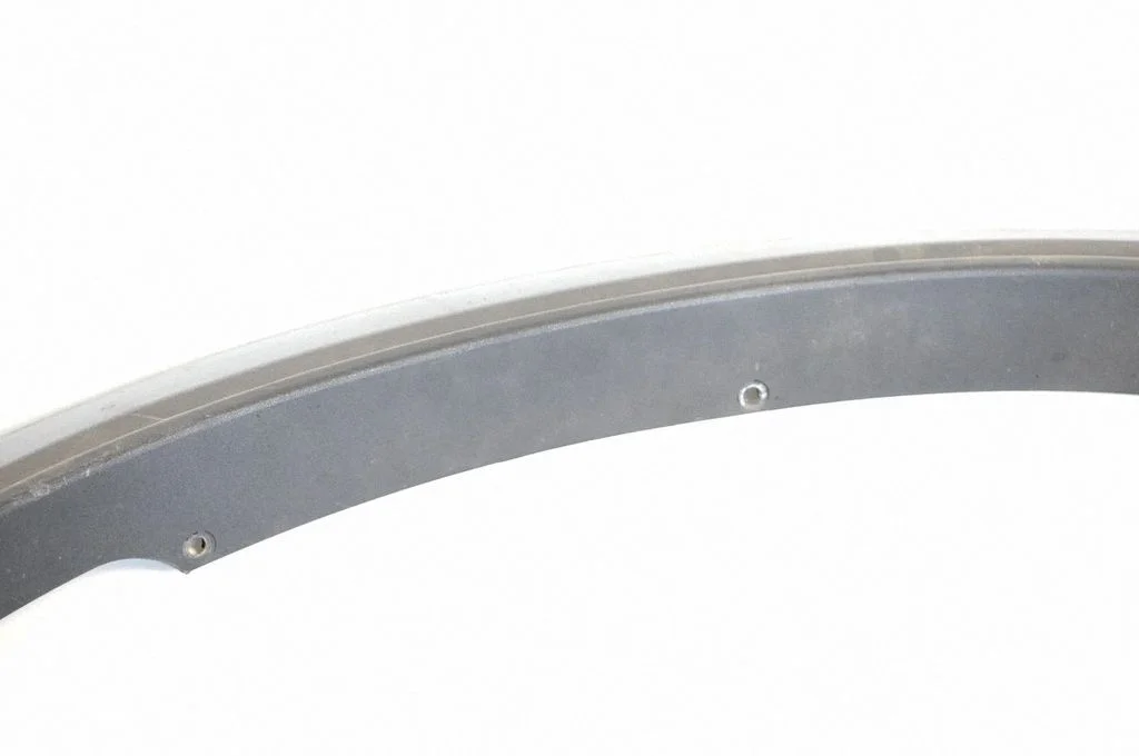 Rear arch trim – Volvo XC90 (2003-2006)