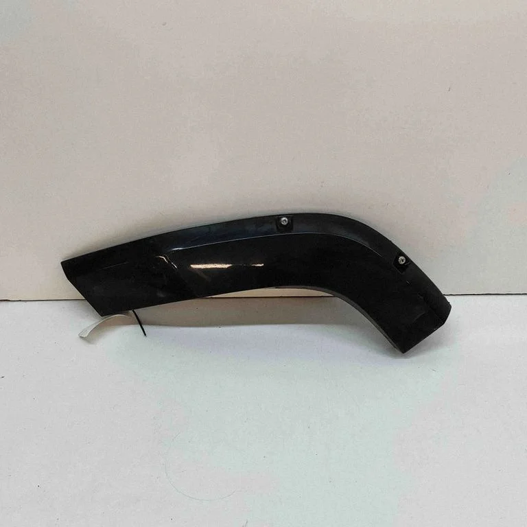 Aizmugurējās arkas apdare 5JX35TRMAD