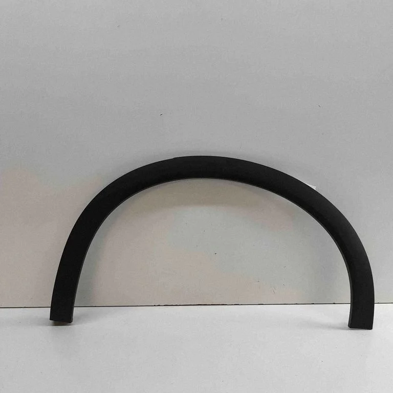 Rear arch trim SC2E5302431