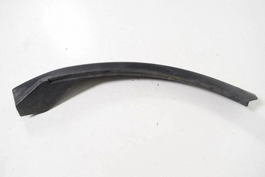 Rear arch trim – Land Rover Range Rover Sport L320 (2005-2013)
