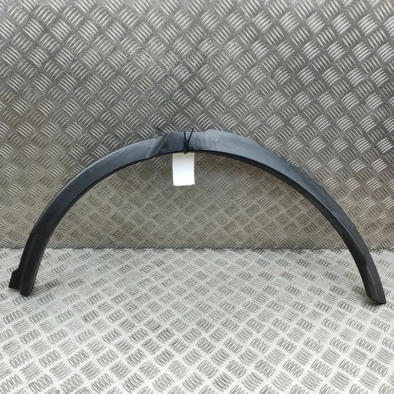 Nakładka nadkola tylnego FK72290E23AC