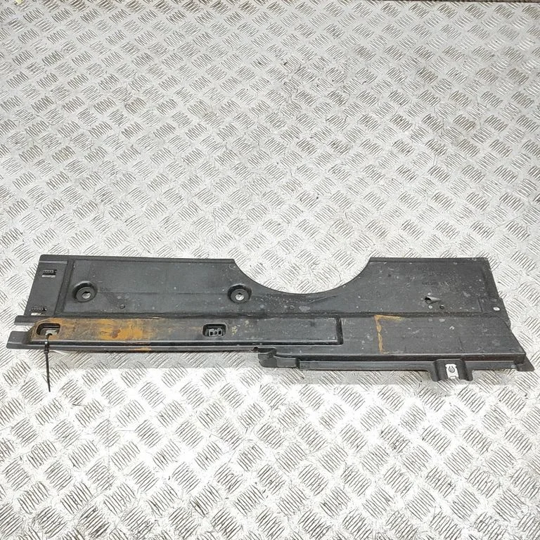 Pickup box liner 1N3825117C