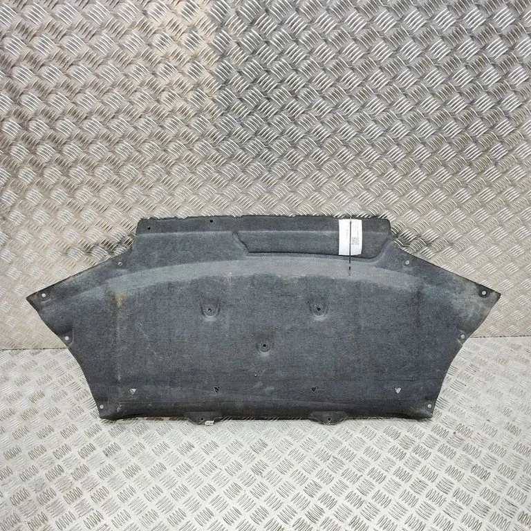Pikapi kasti põhjakate – BMW i4 (2021-)