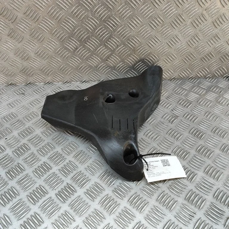 Apakšas aizsargs 6858414
