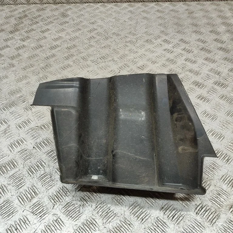 Pickup box liner K7HQL87210