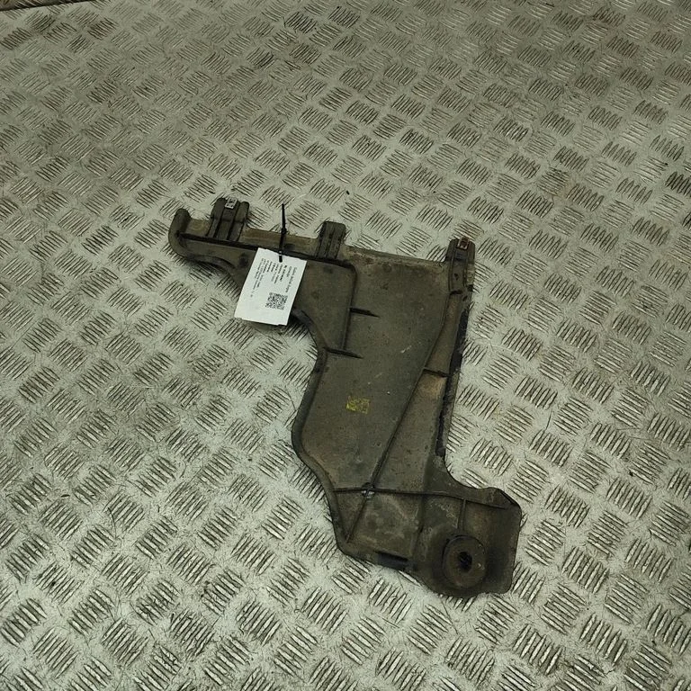 Pickup box liner 2Q0825102A