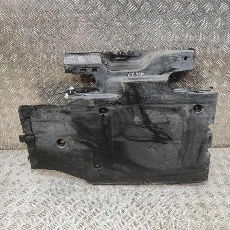 Pickup box liner 3Q0825101E