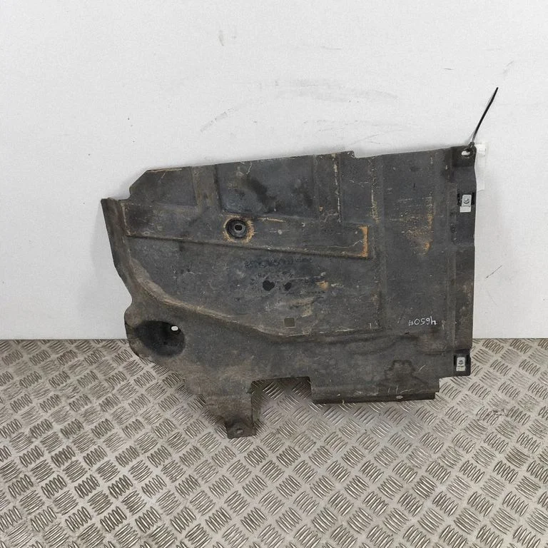 Apakšas aizsargs GX63104C21AG