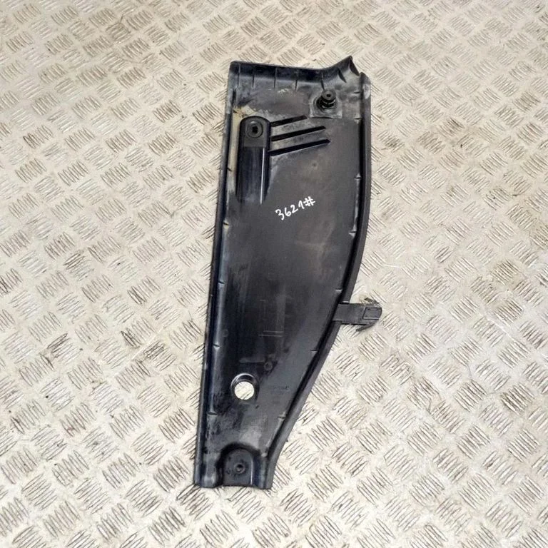 Pikapi kasti põhjakate – Chrysler Pacifica (2017-)