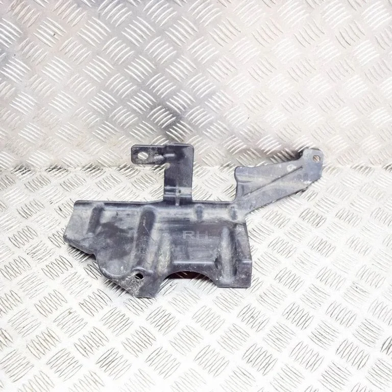 Pikapi kasti põhjakate – Land Rover Range Rover L405 (2013-2021)