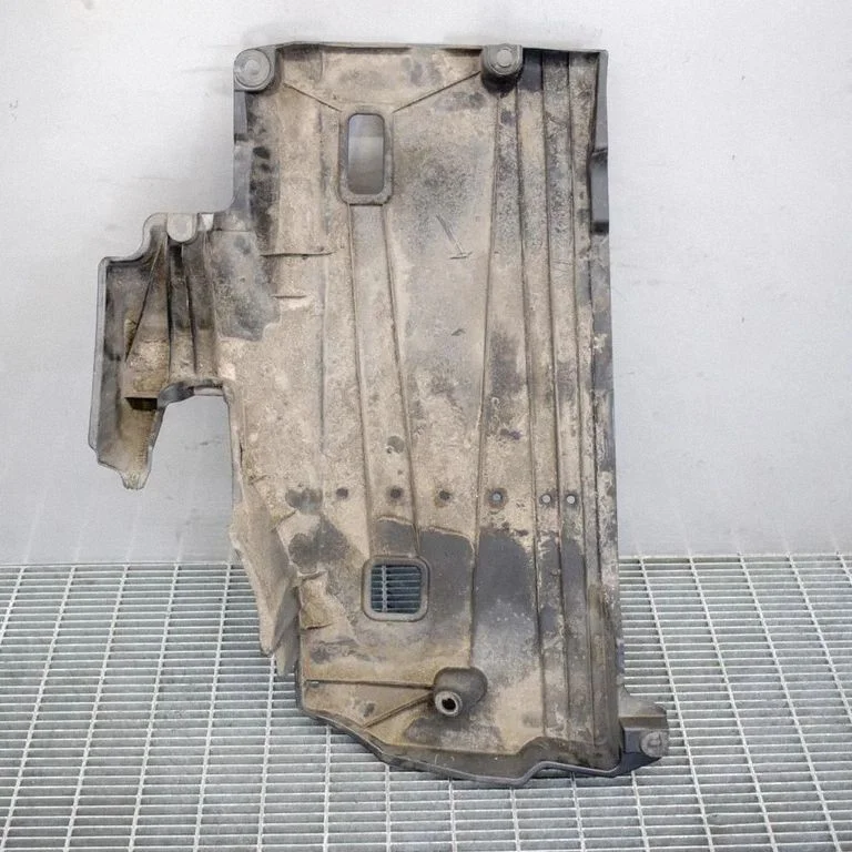 Pickup box liner – Toyota Prius (XW50) (2015-2023)