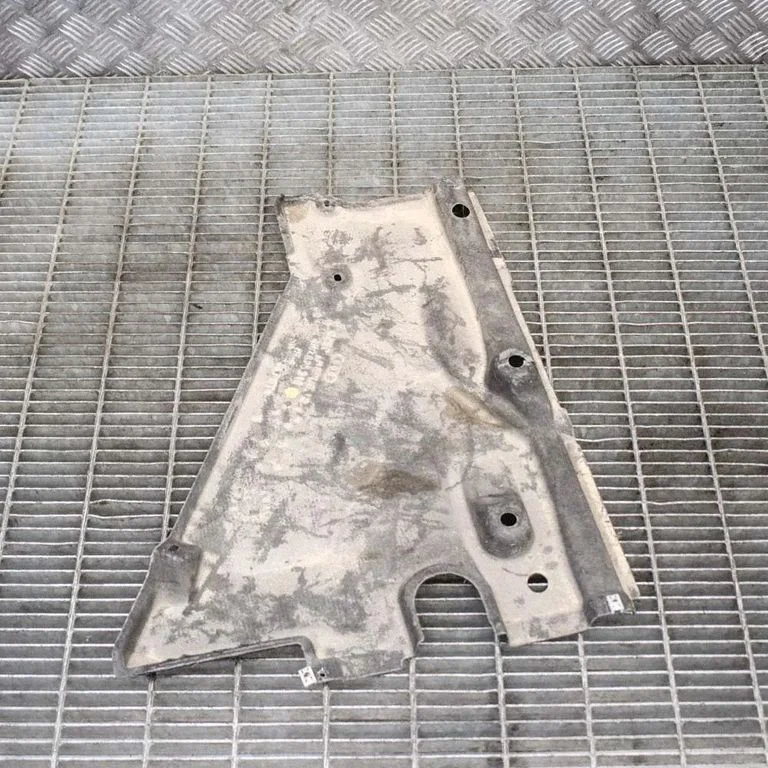 Pikapi kasti põhjakate – Audi A6 S6 C7 4G (2011-2018)