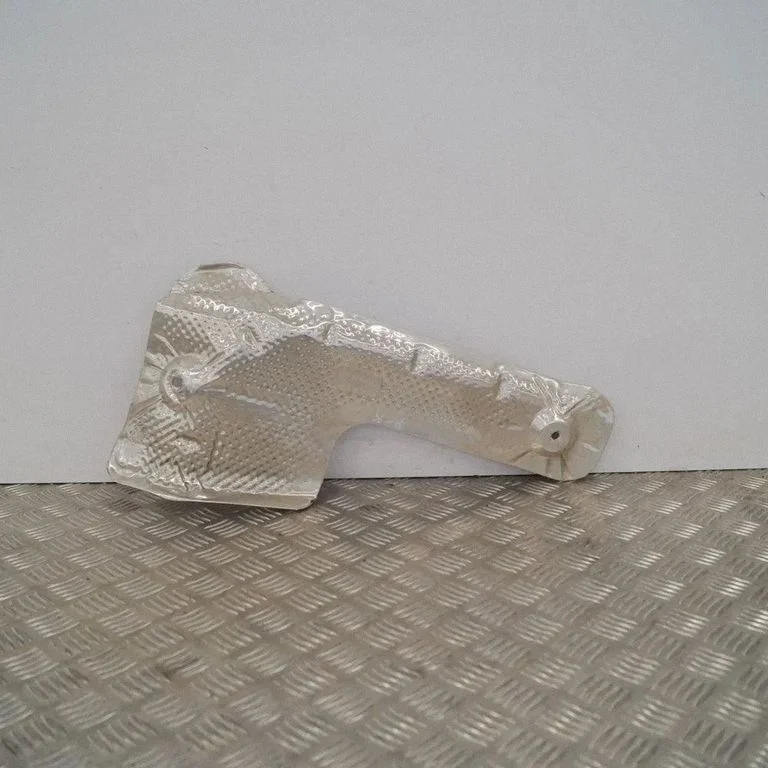 Apakšas aizsargs 04780855AC