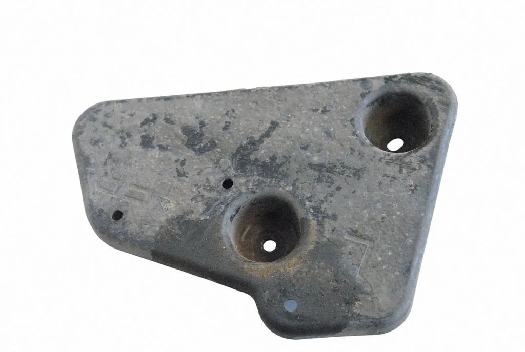 Apakšas aizsargs 748181MG0B