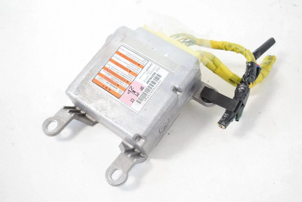 Drošības spilvenu vadības bloks 98221AG260