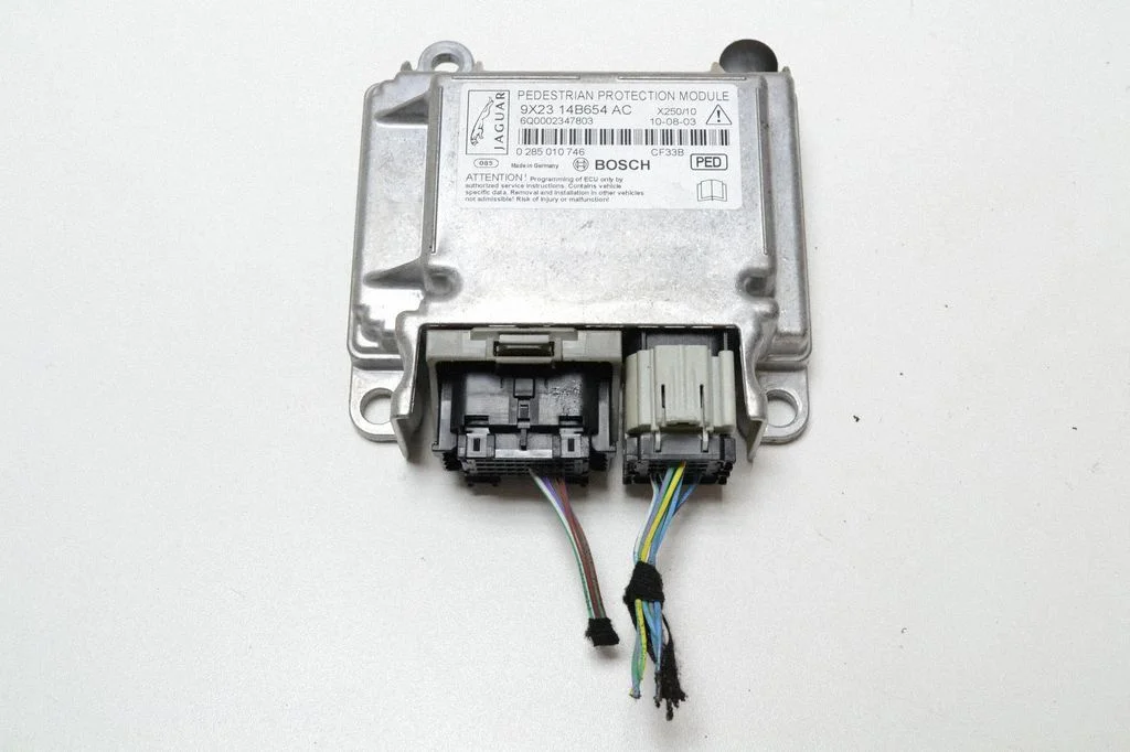 Drošības spilvenu vadības bloks 0285010746
