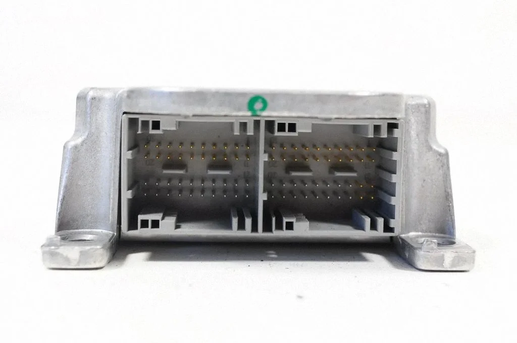 Drošības spilvenu vadības bloks – BMW 5. sērija E60 E61 (2004-2010)