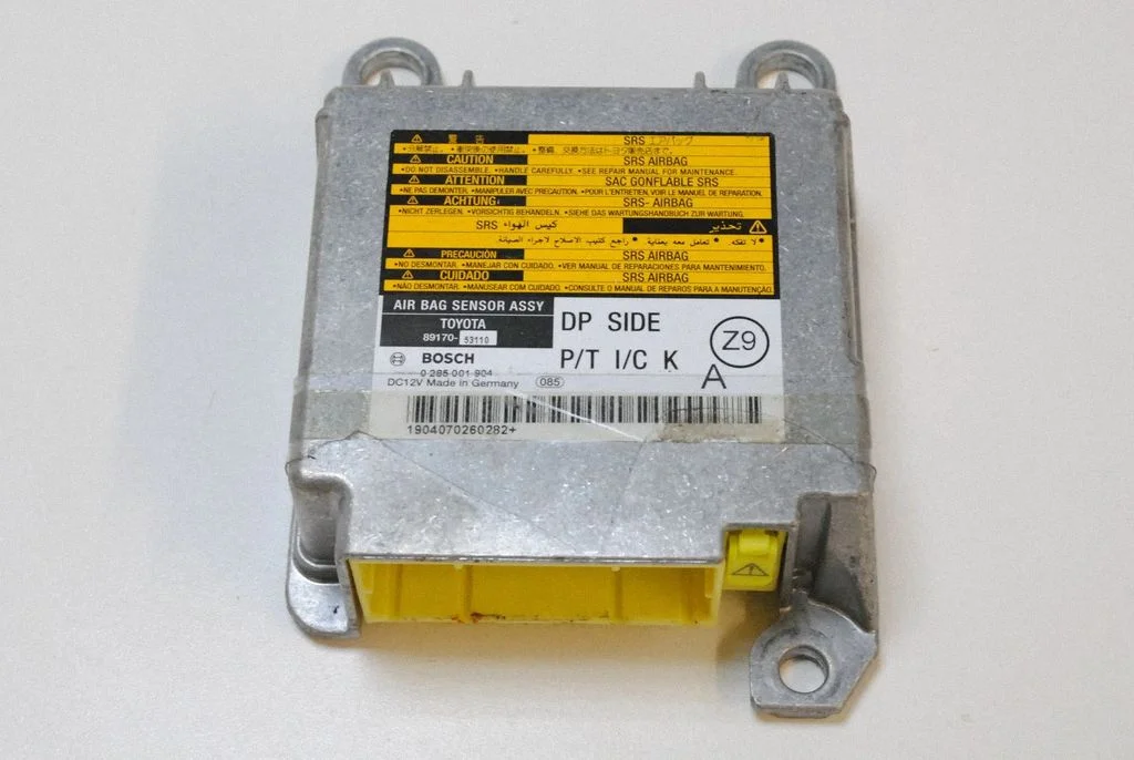 Airbag control unit/module – Lexus IS 220D-250-350 (2006-2013)