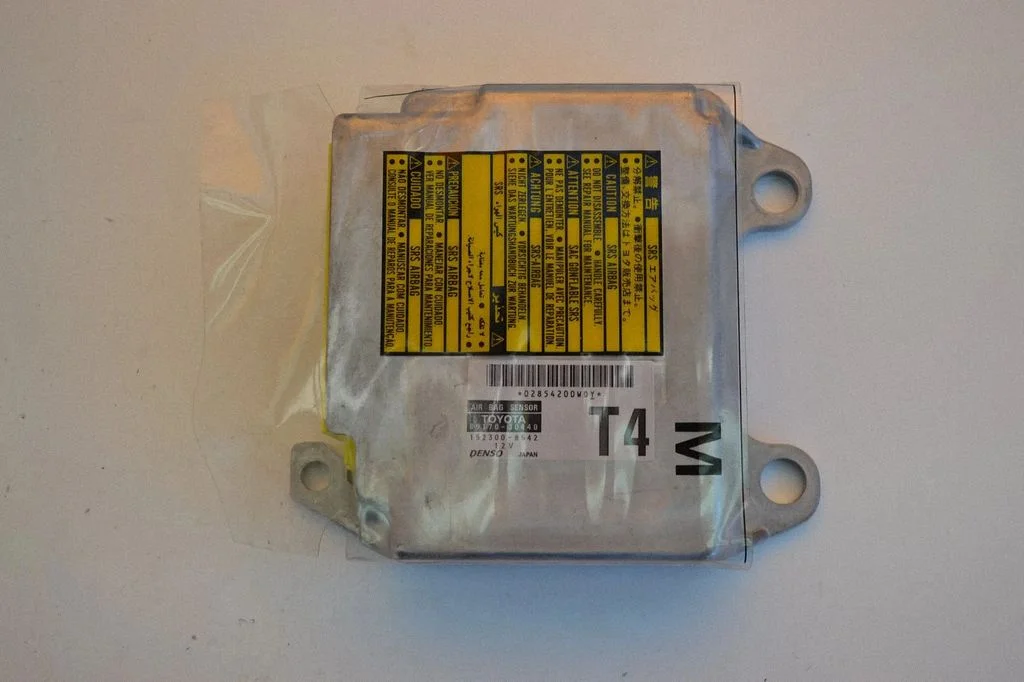 Drošības spilvenu vadības bloks – Lexus GS 300 350 430 450H (2005-2012)