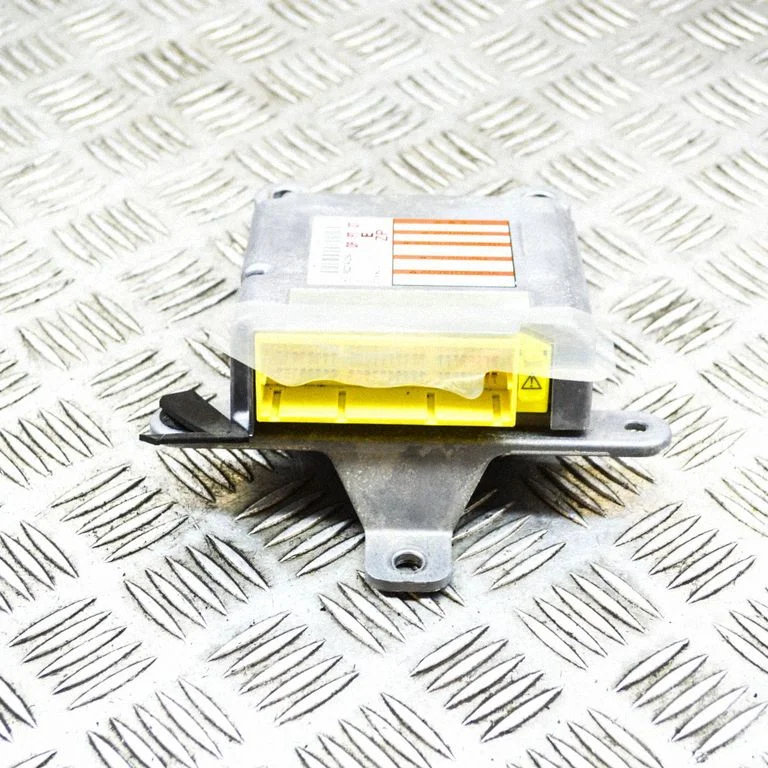 Drošības spilvenu vadības bloks 98221AG260