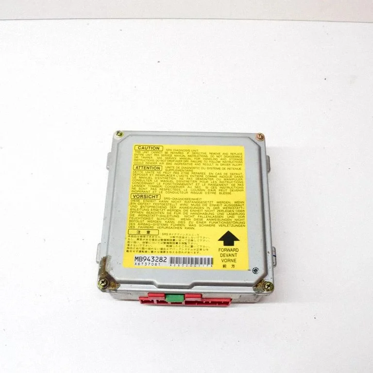 Airbag control unit/module X6T37081