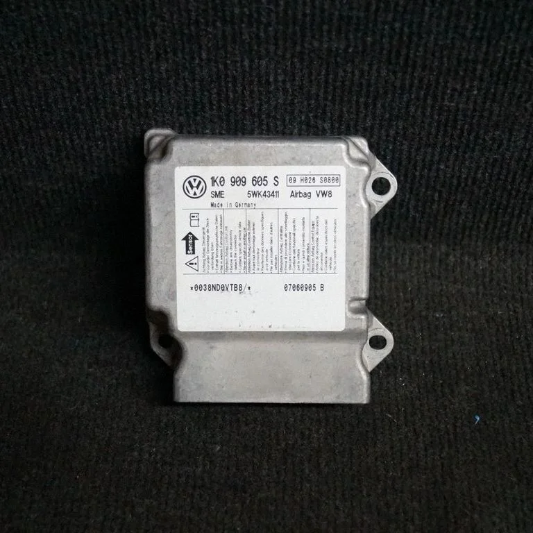 Drošības spilvenu vadības bloks – Skoda Octavia Mk2 (1Z) (2004-2013)