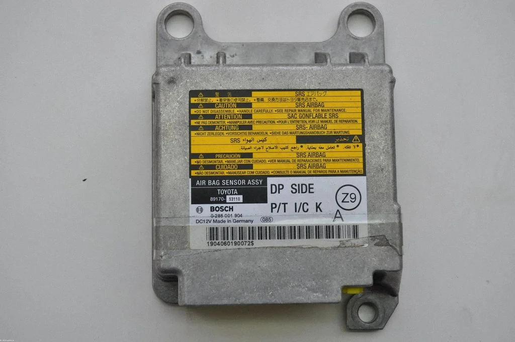 Airbag control unit/module – Lexus IS 220D-250-350 (2006-2013)