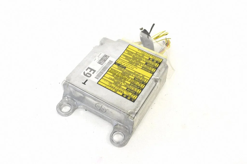 Drošības spilvenu vadības bloks – Toyota Prius (XW20) (2003-2009)