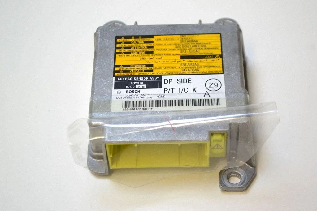 Airbag control unit/module – Lexus IS 220D-250-350 (2006-2013)