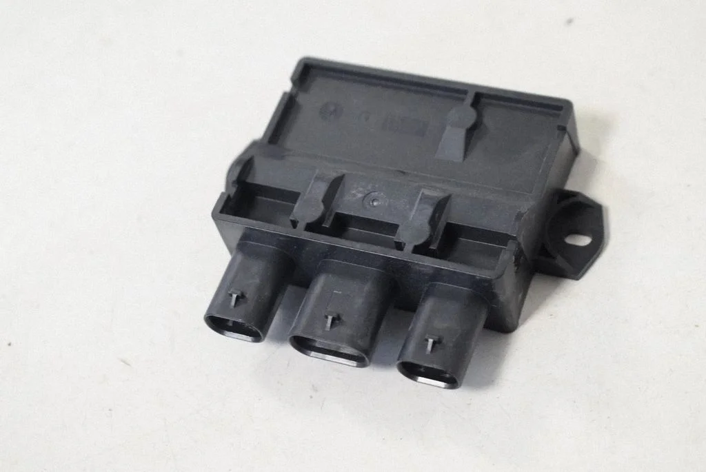 Bagāžnieka vāka vadības bloks C74781102