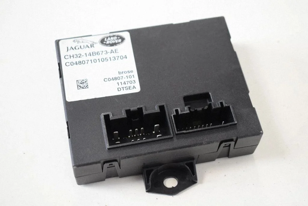 Tailgate/trunk control unit/module CH3214B673AE