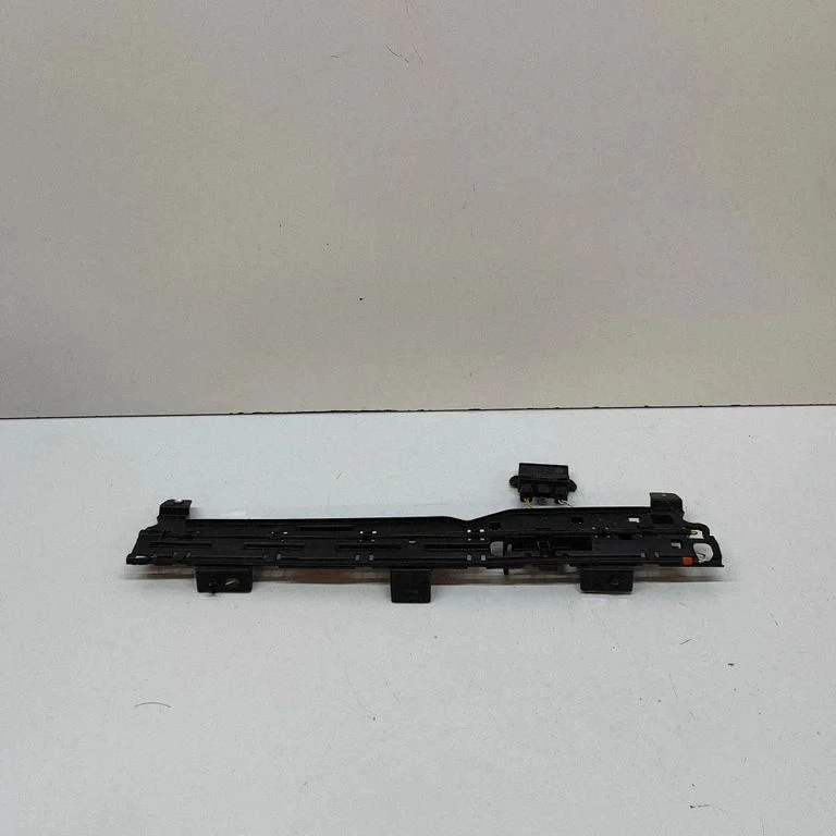 Tailgate/trunk control unit/module G62001100