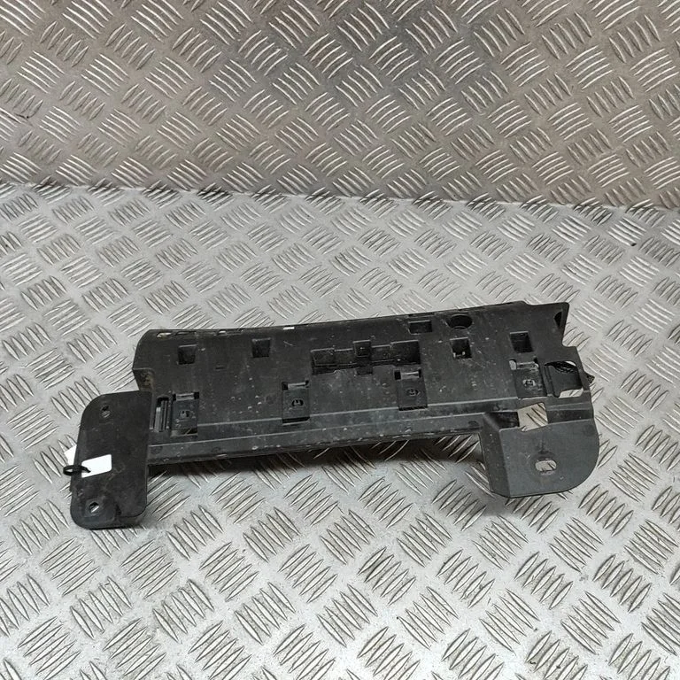 Pakiruumi luugi juhtplokk GK5214E108AA